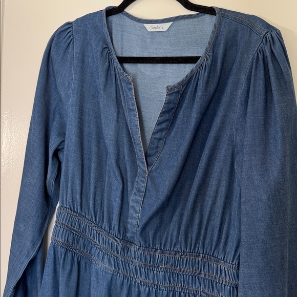Soft & Light Denim Dress Stretchy Waist - Picture 2 of 5